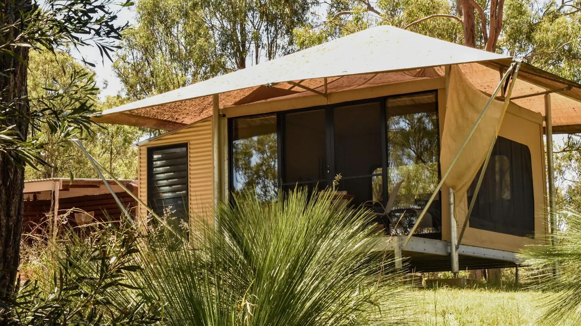 Ketchup'S Bank Glamping Villa Boonah