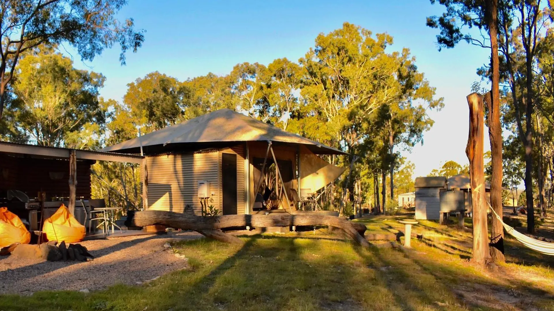 Ketchup'S Bank Glamping Villa Boonah